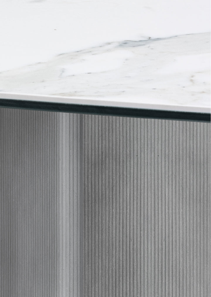 Wings Dining table