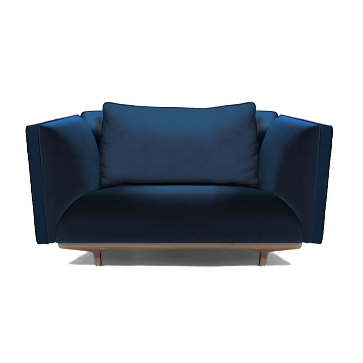 Armchair Bella