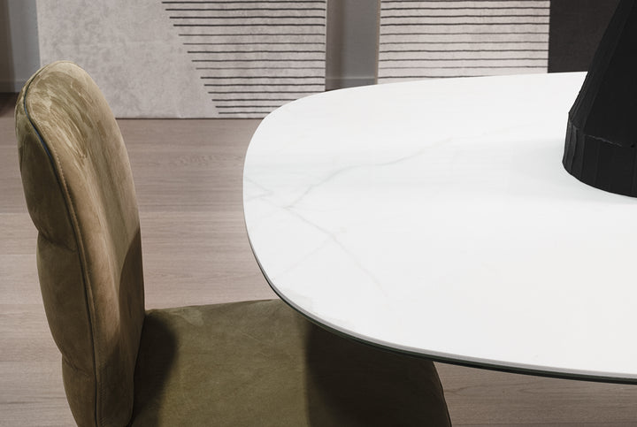 Wings Dining table