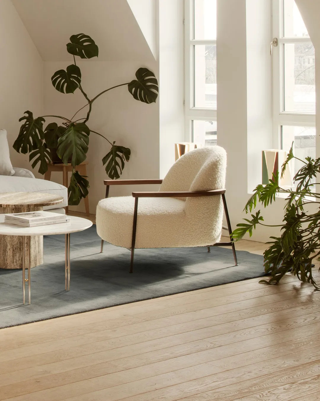 SEJOUR ARMCHAIR