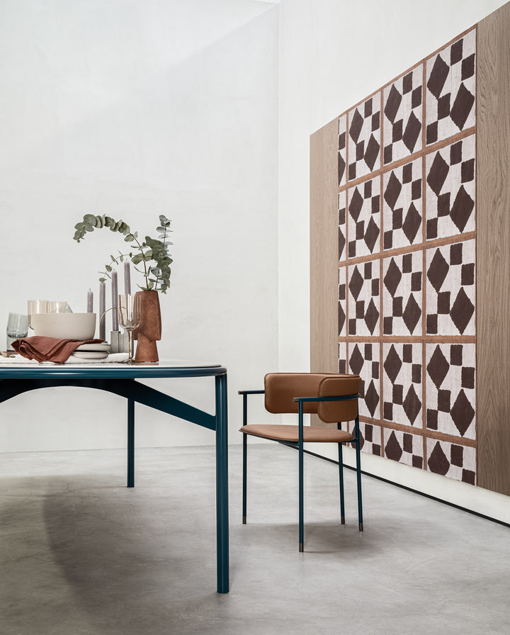 mac Dining table