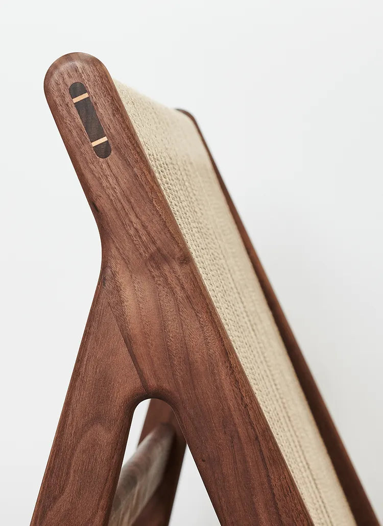 MR01 INITIAL ARMCHAIR