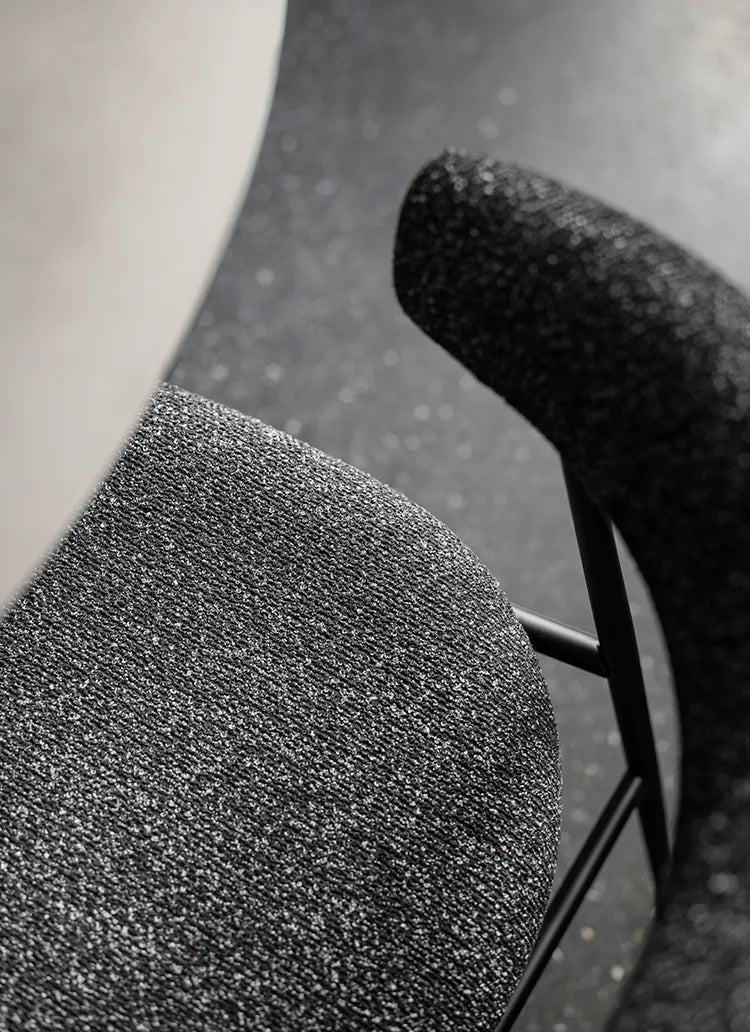 VIOLIN DINING CHAIR