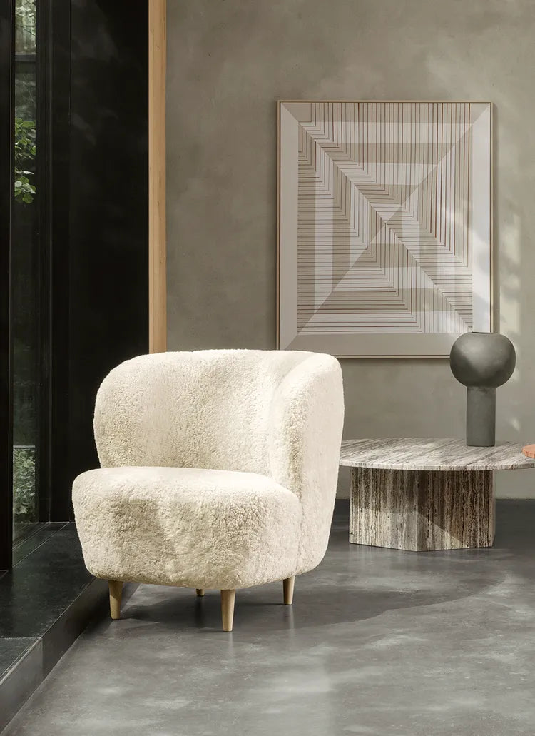 STAY ARMCHAIR