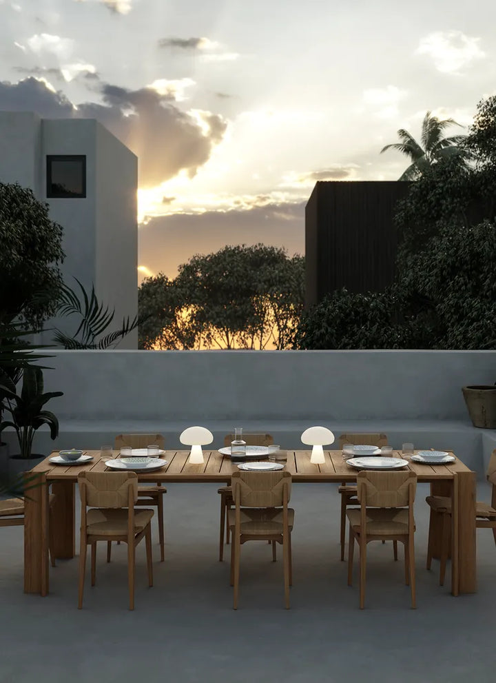 ATMOSFERA DINING TABLE