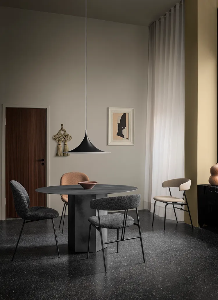 VIOLIN DINING CHAIR