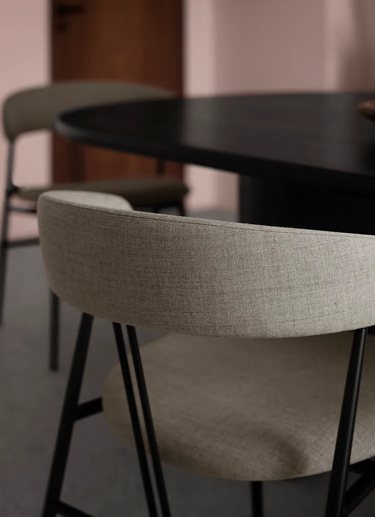 VIOLIN DINING CHAIR
