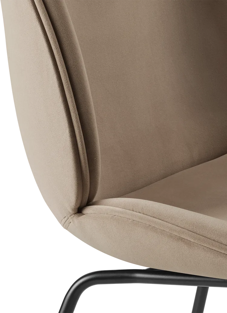 BEETLE FULLY DINING CHAIR