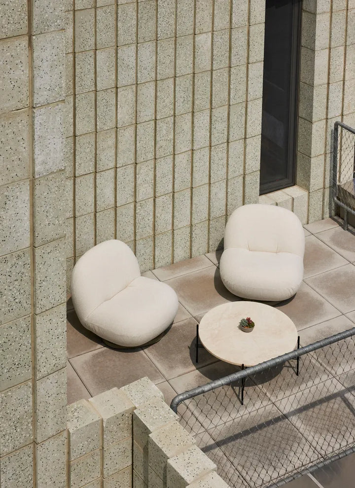 UNICEF GUBI ARMCHAIR