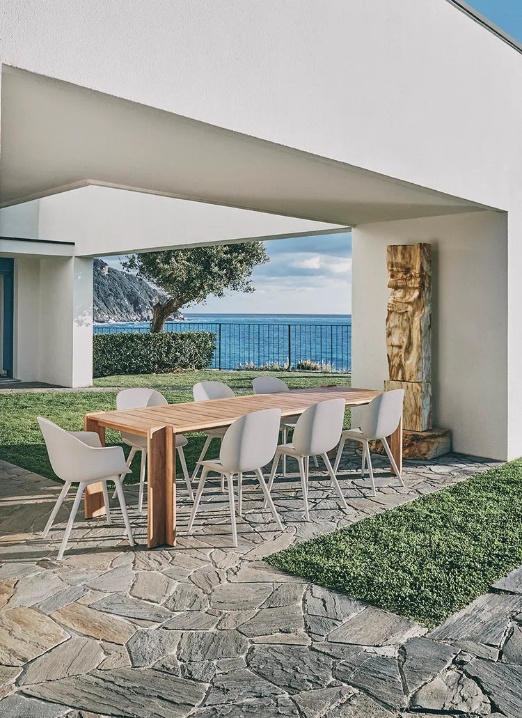 ATMOSFERA DINING TABLE