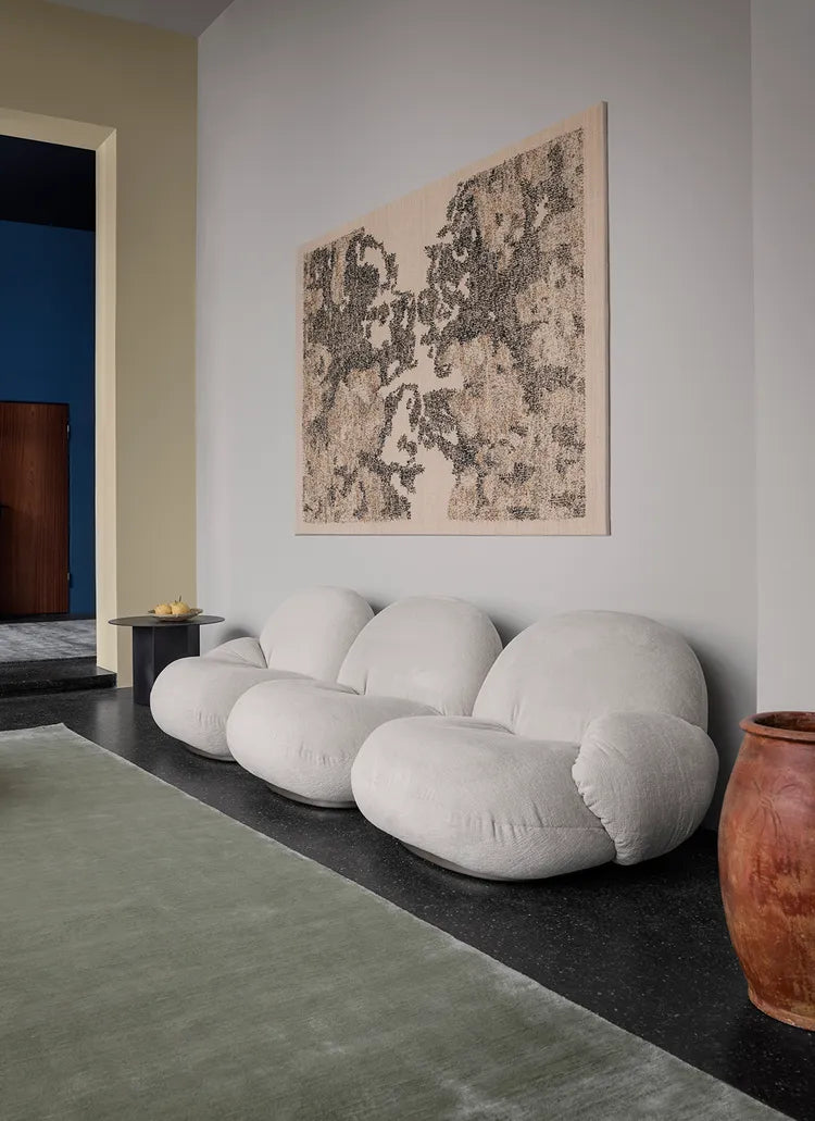 PACHA WITH ARMREST SOFA