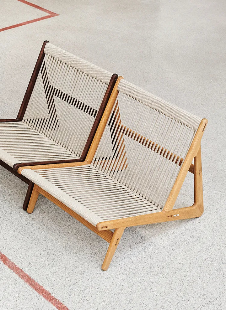 MR01 INITIAL ARMCHAIR