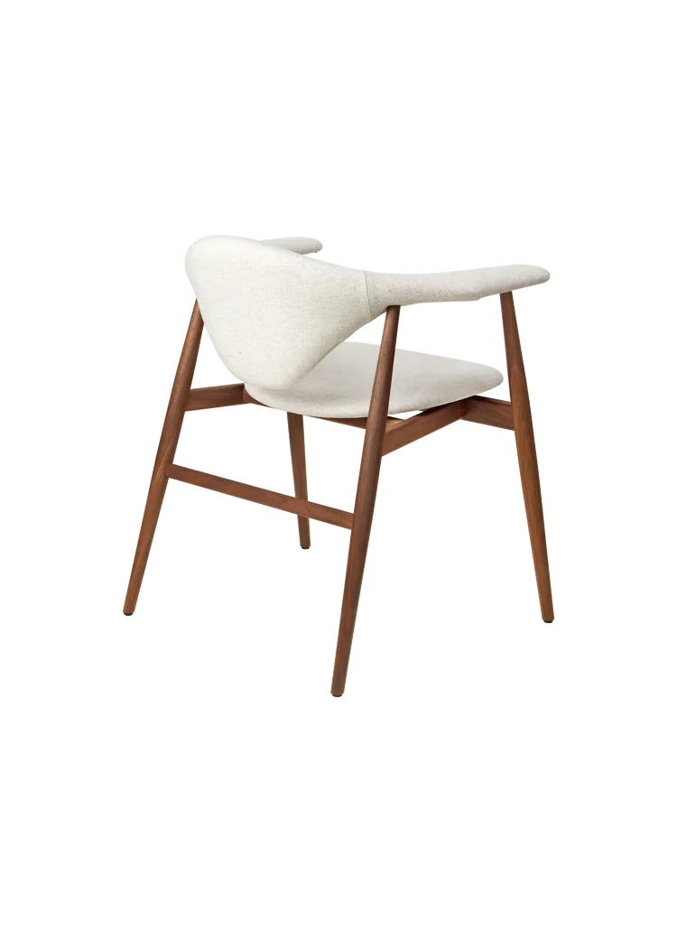MASCULO LOUNGE CHAIR