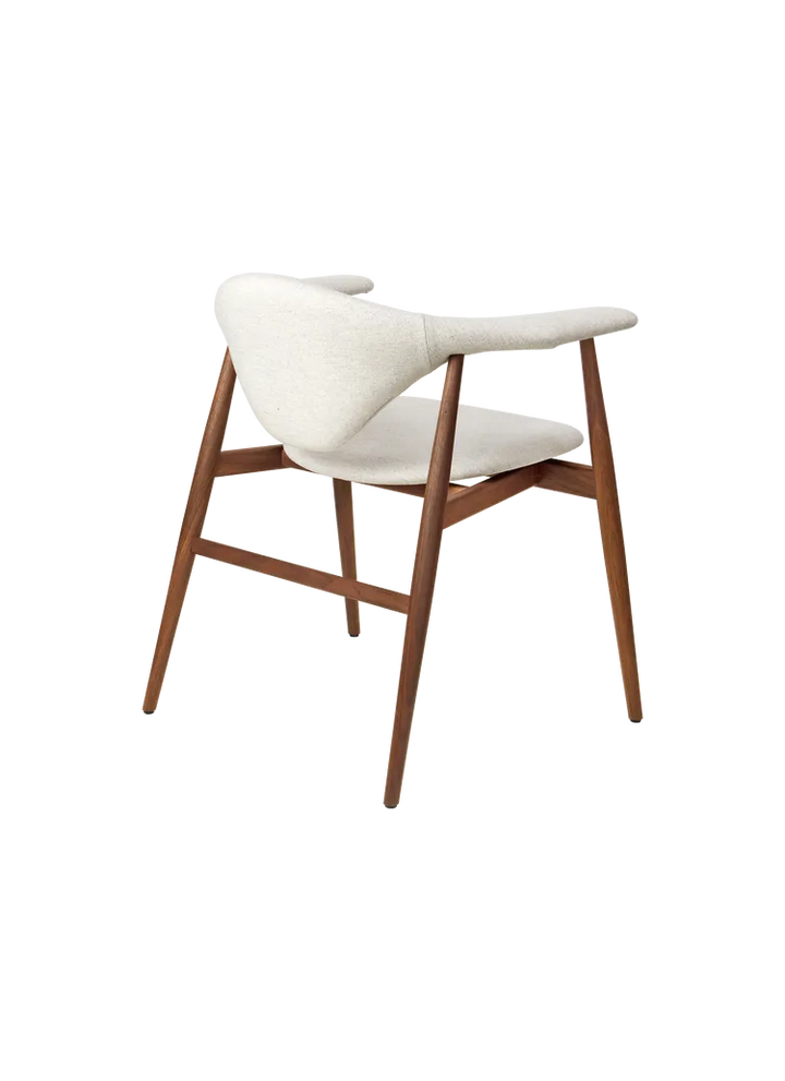 MASCULO LOUNGE CHAIR