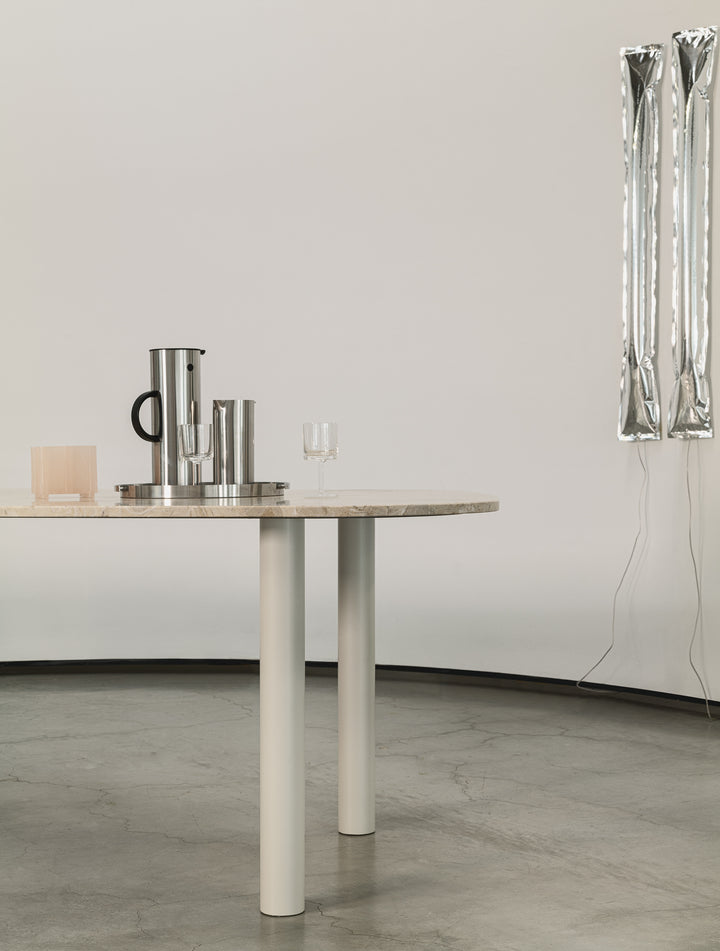 tango Dining table
