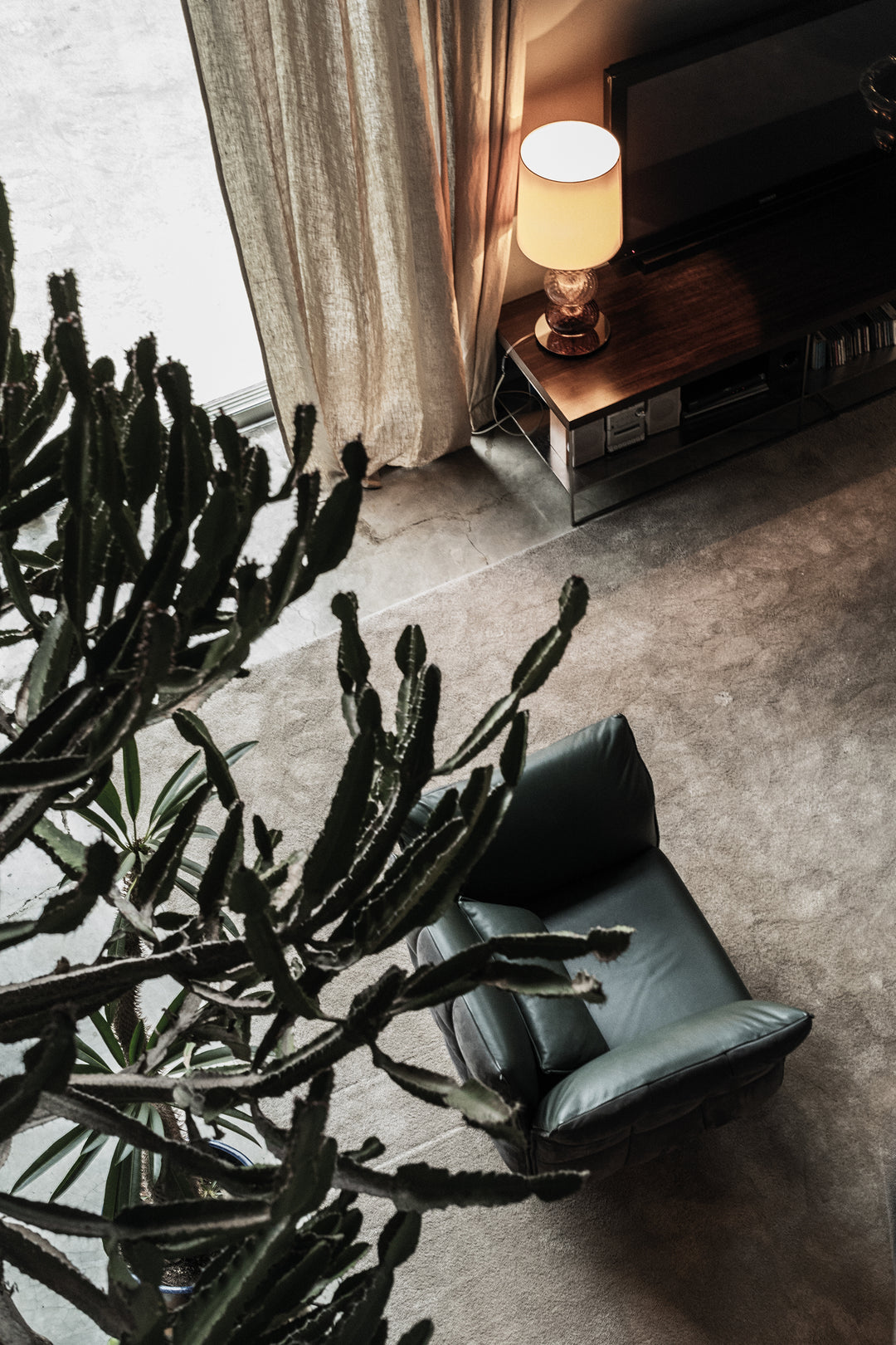 eva II Armchair
