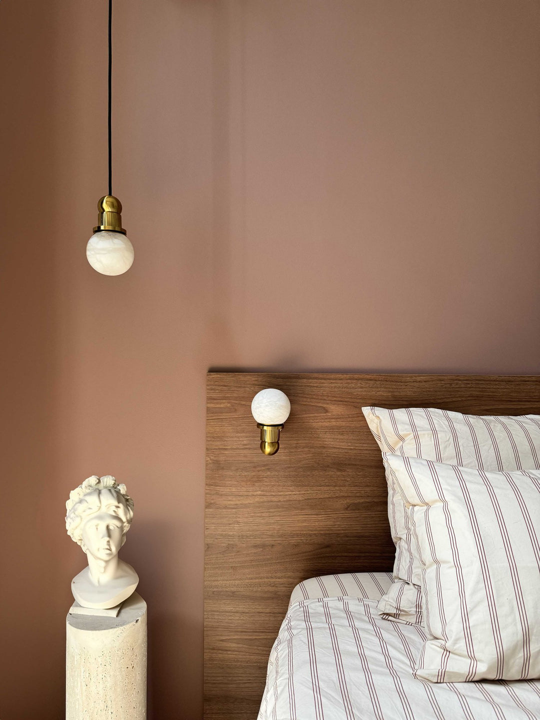 BILBO wall lamp