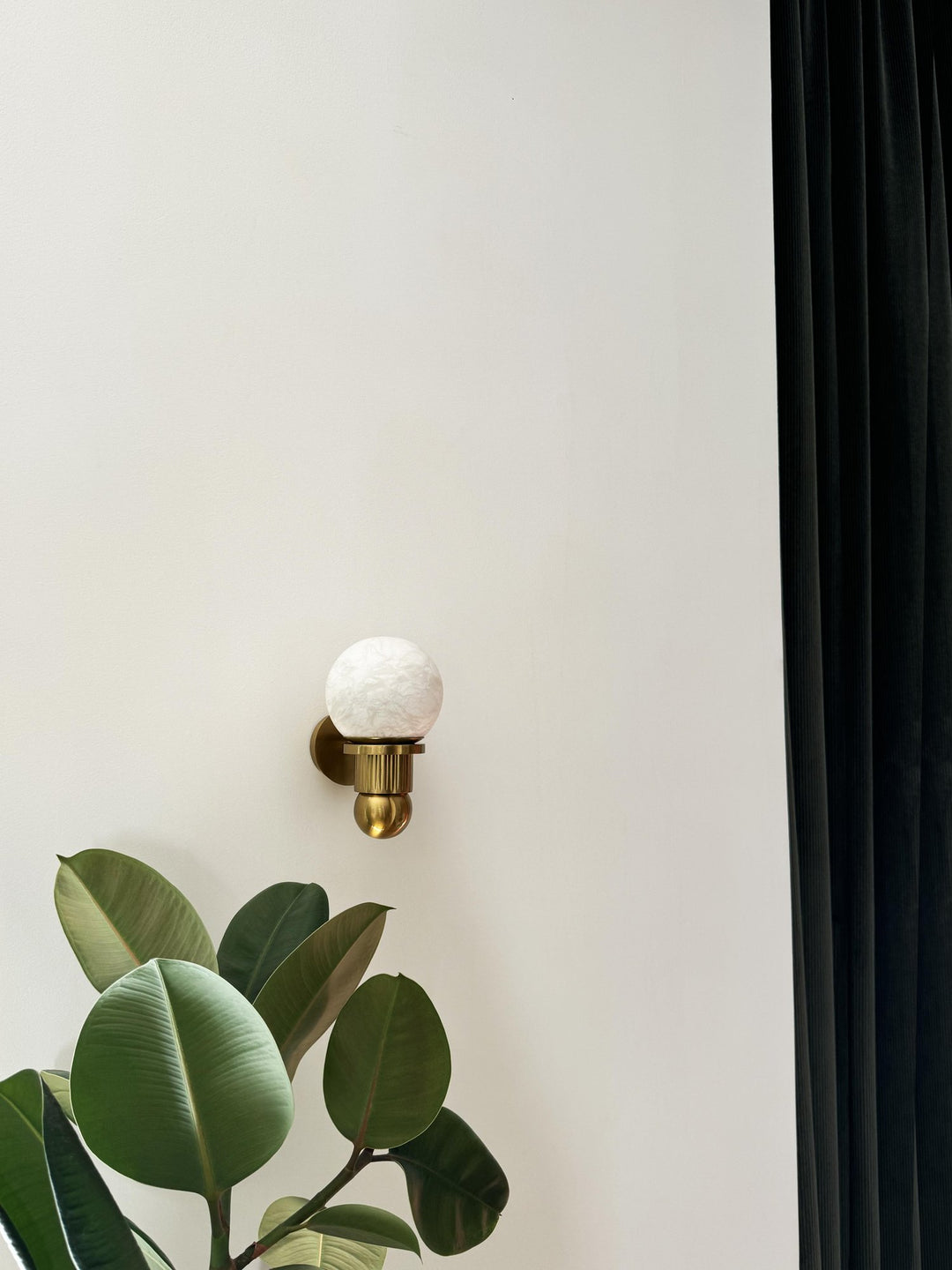 BILBO wall lamp