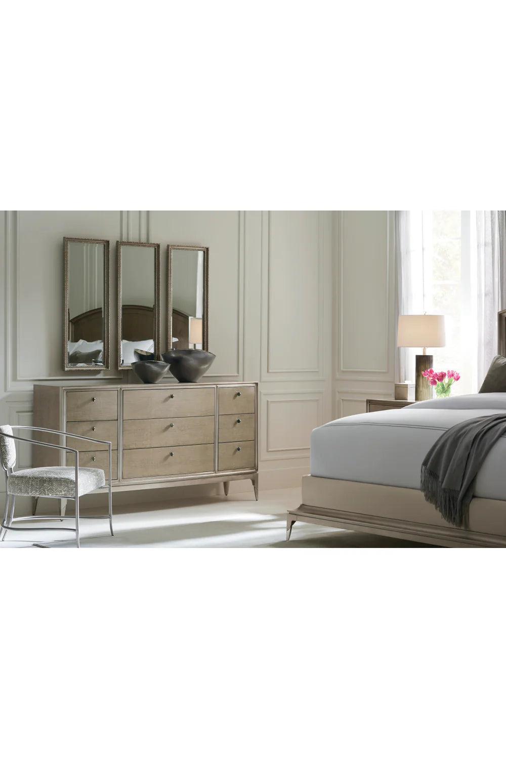 Metallic Outlined King Bed