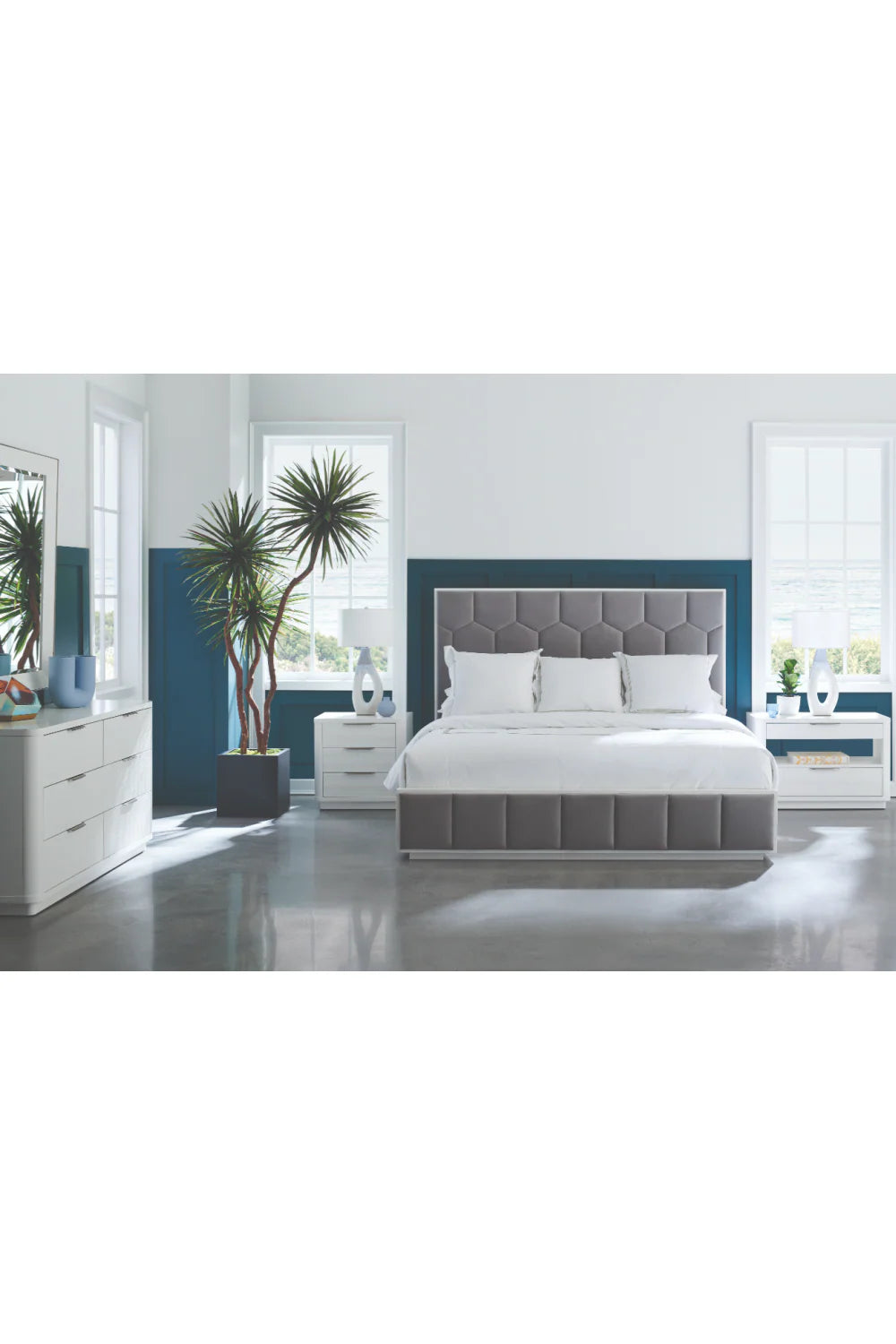 Gray Honeycomb Tufted California King Bed
