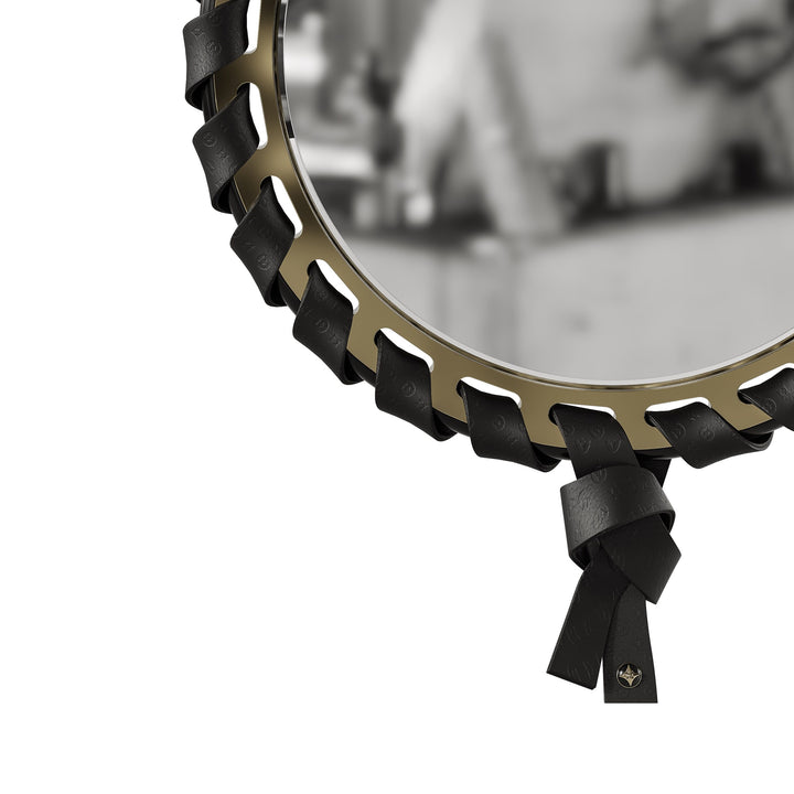 CROWN Mirror