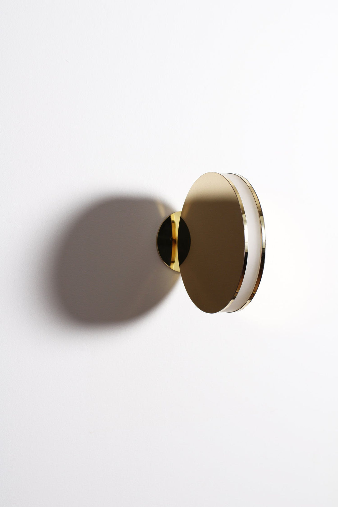 MYRA wall lamp