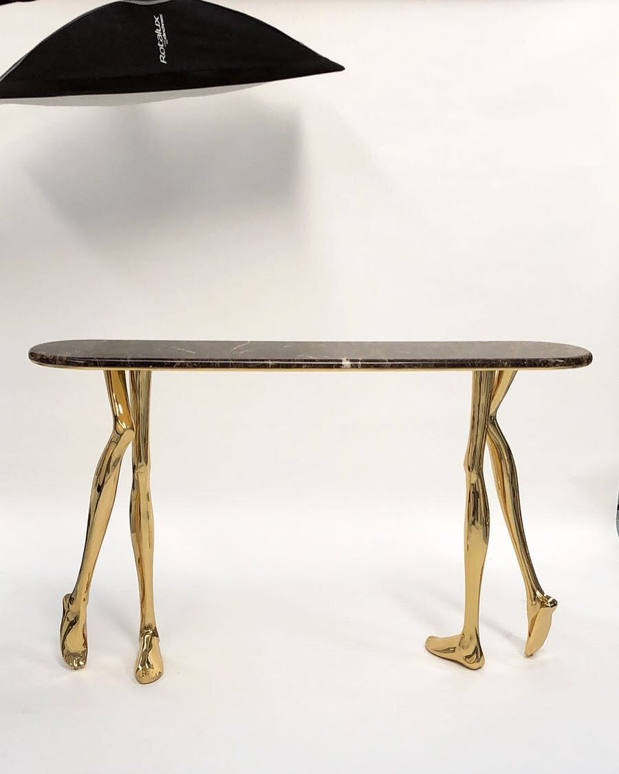 Monroe console