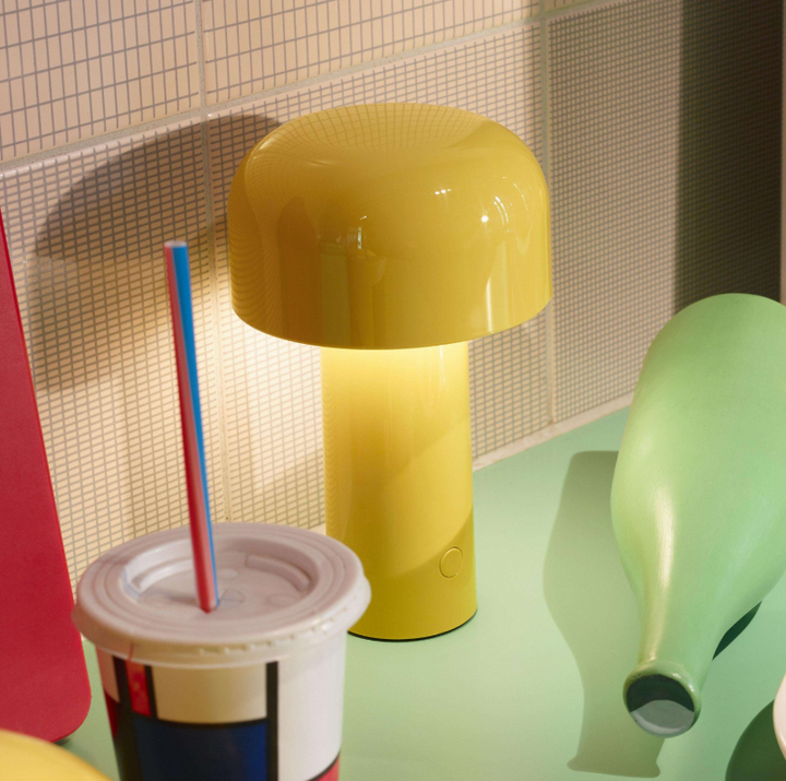 Bellhop Table