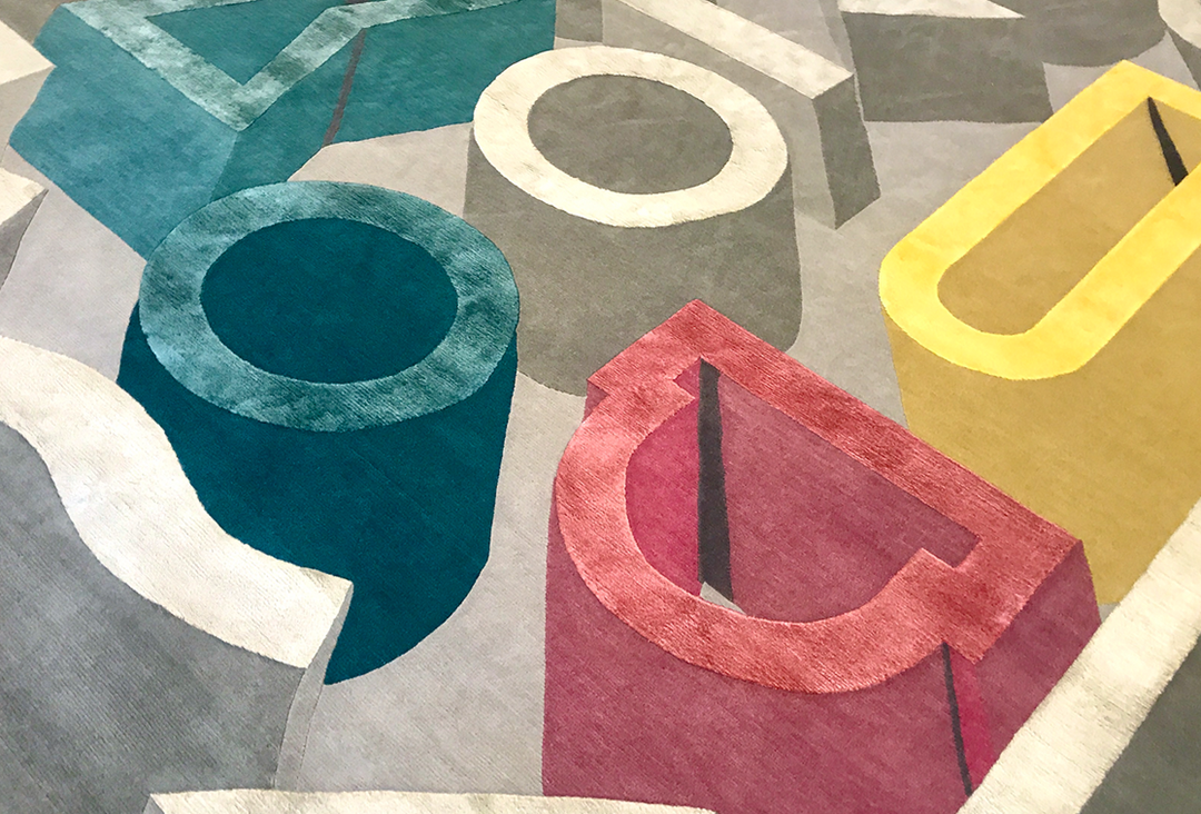 AREA RUG