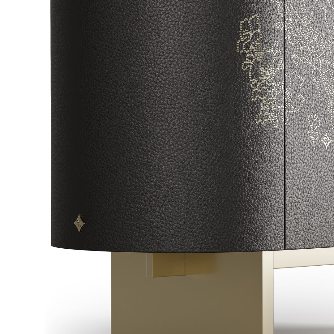MCQUEEN Bar Cabinet