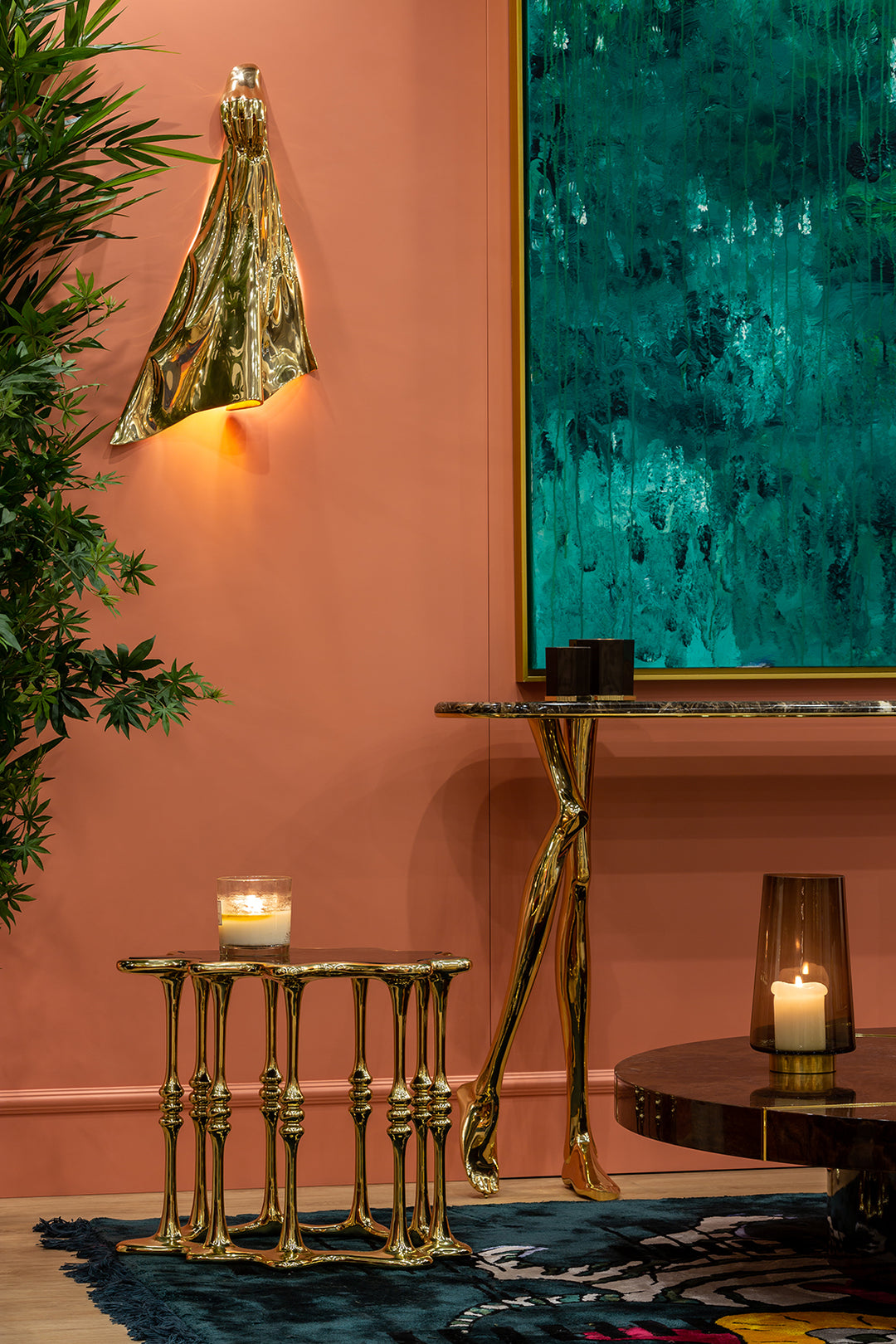 Monroe console