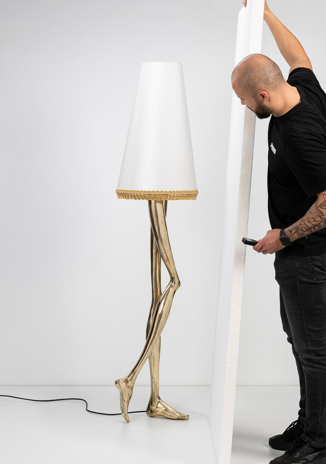 Monroe Floor Lamp white