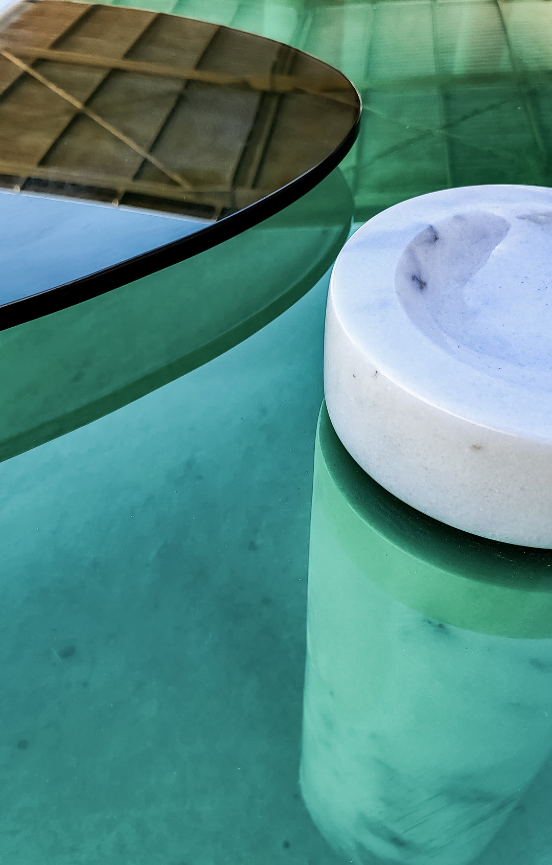 DROPS COFFEE TABLE
