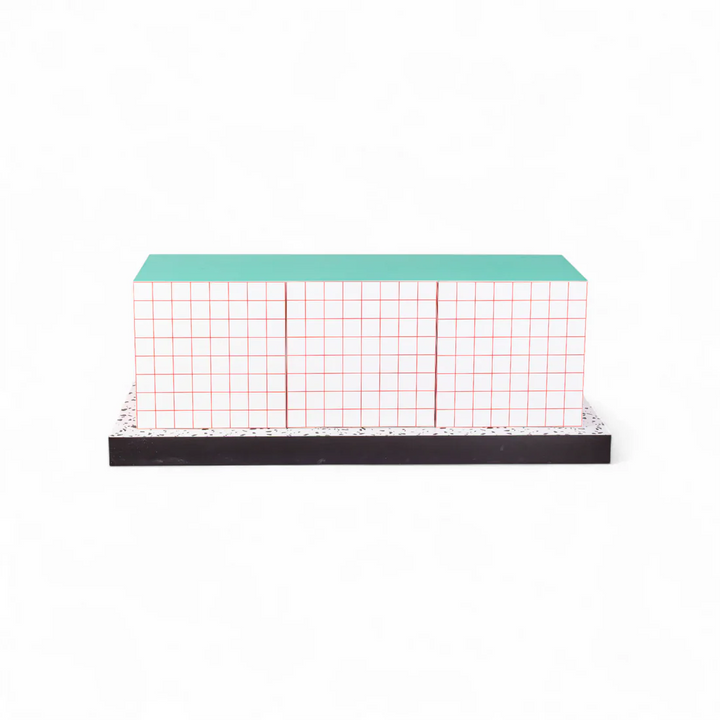 SUPERCABINET RED GRID