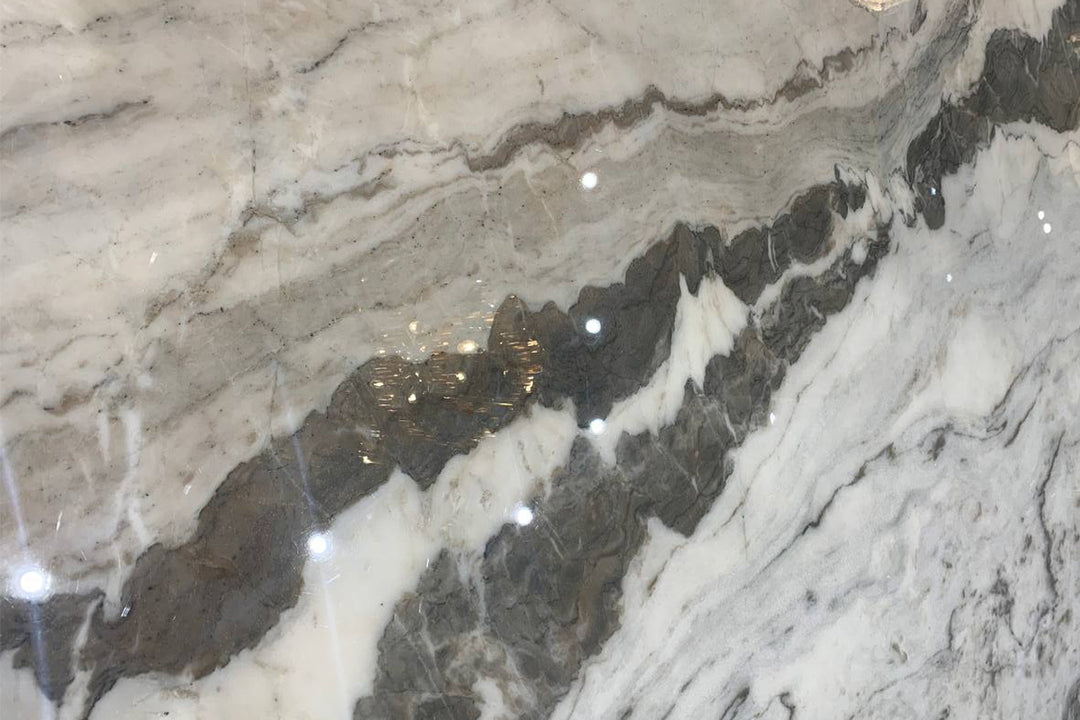 WITH TABLE MARBLE TOP GD