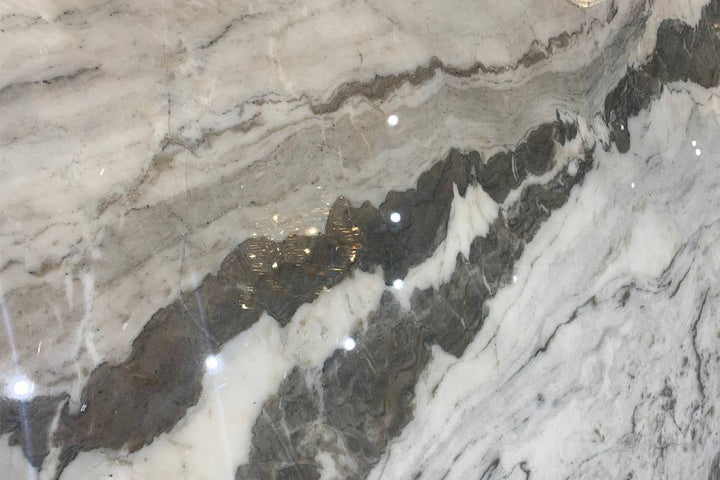 WITH TABLE MARBLE TOP GD