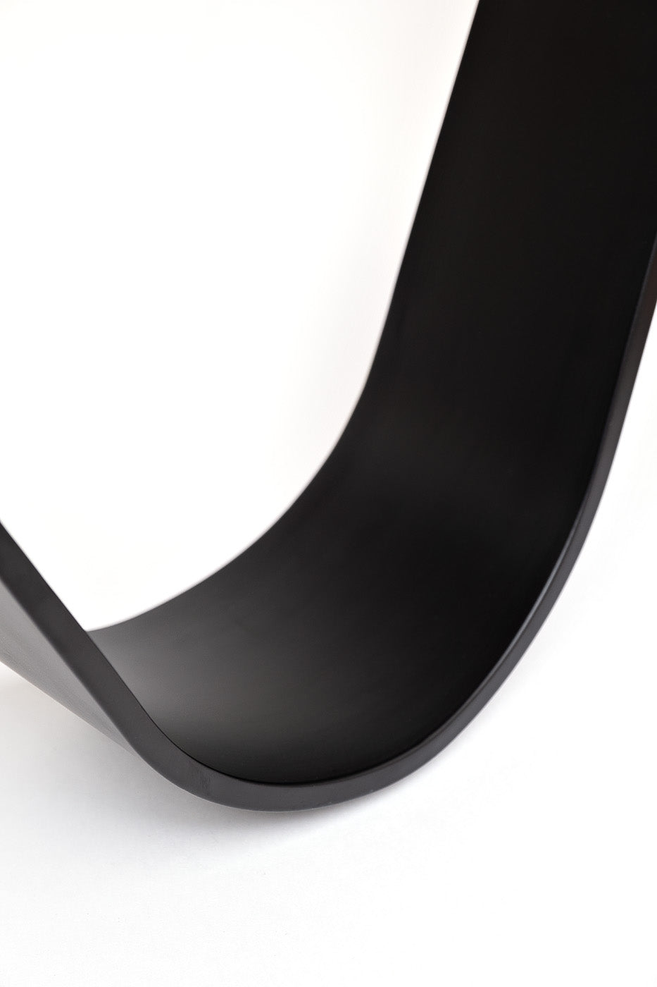 ONDA DINING TABLE GD