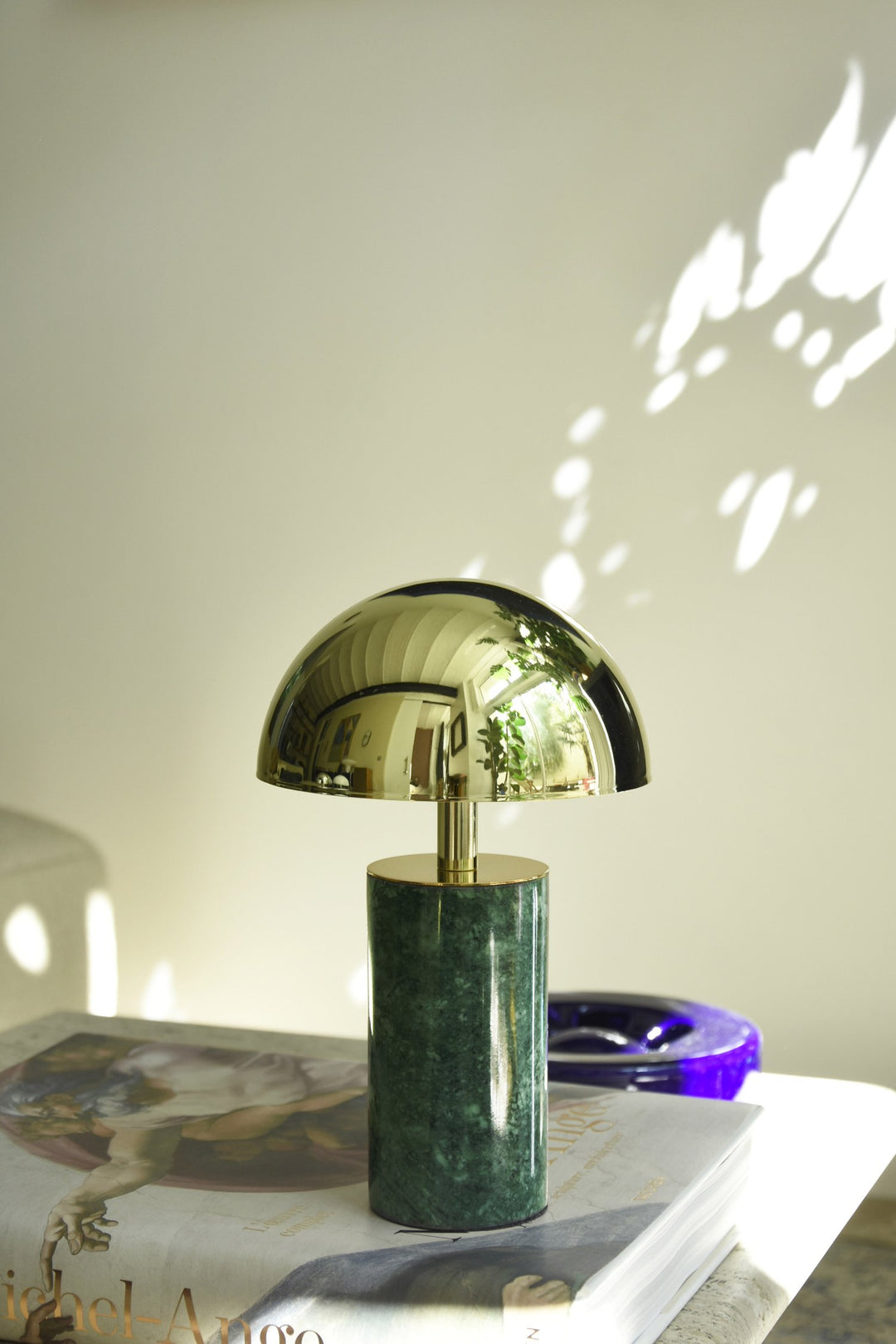 ADEI portable lamp