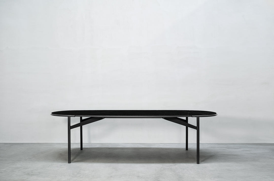 mac Dining table