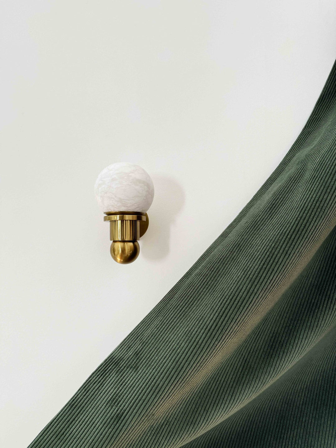 BILBO wall lamp