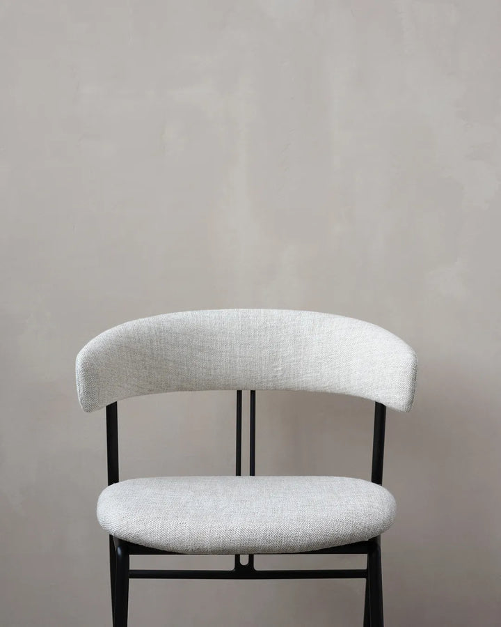 VIOLIN DINING CHAIR