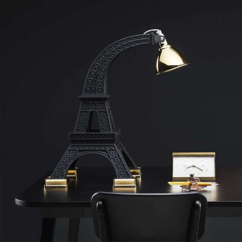 PARIS M