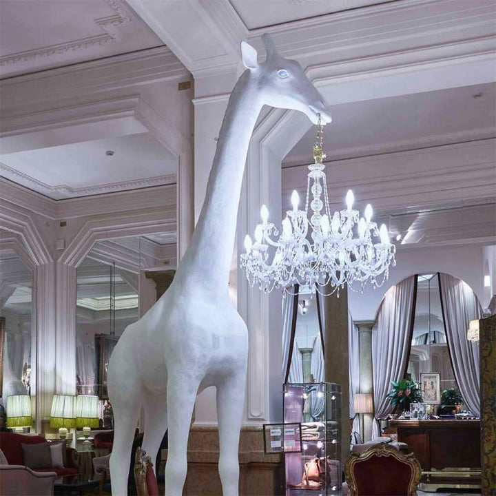 GIRAFFE IN LOVE XL INDOOR