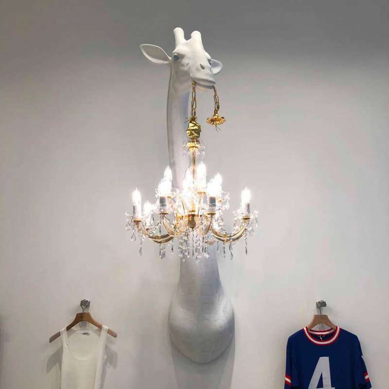 GIRAFFE IN LOVE WALL LAMP