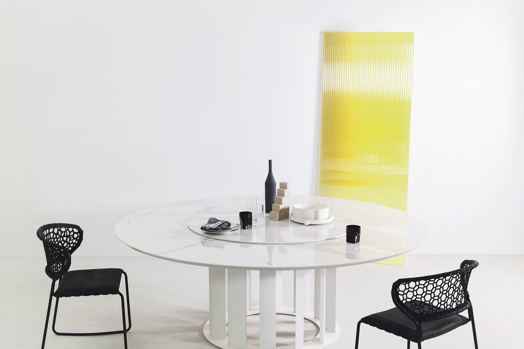 tao 2022 Dining table