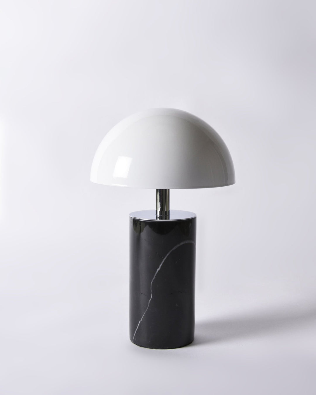 ADEI portable lamp