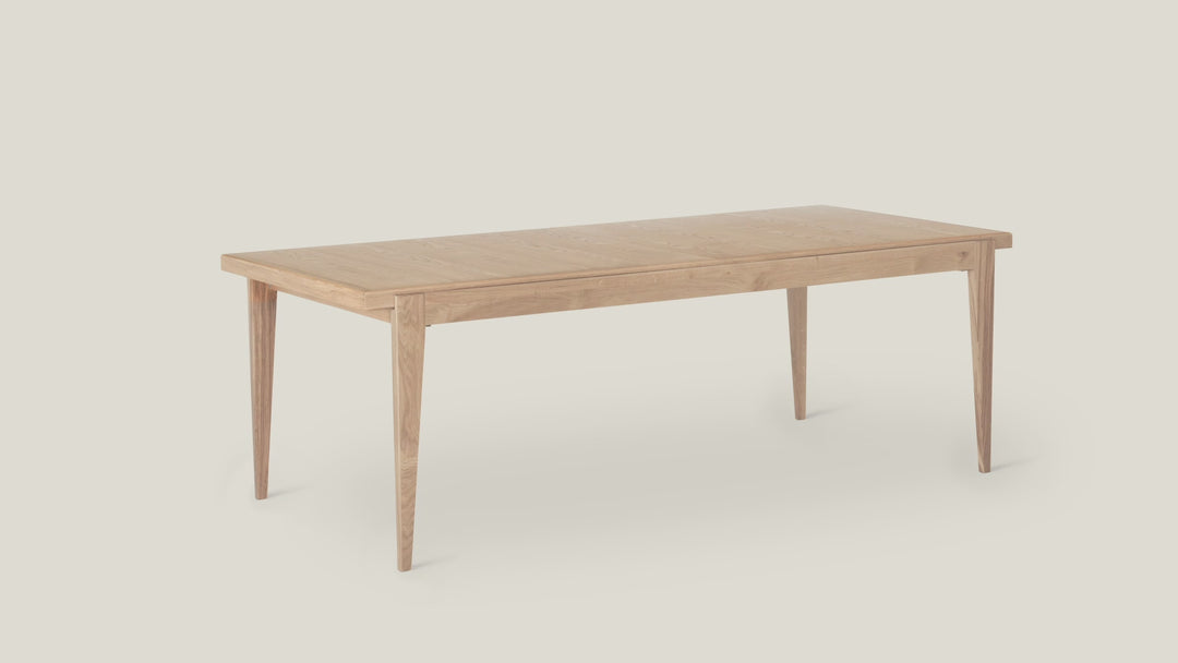 S-TABLE DINING TABLE