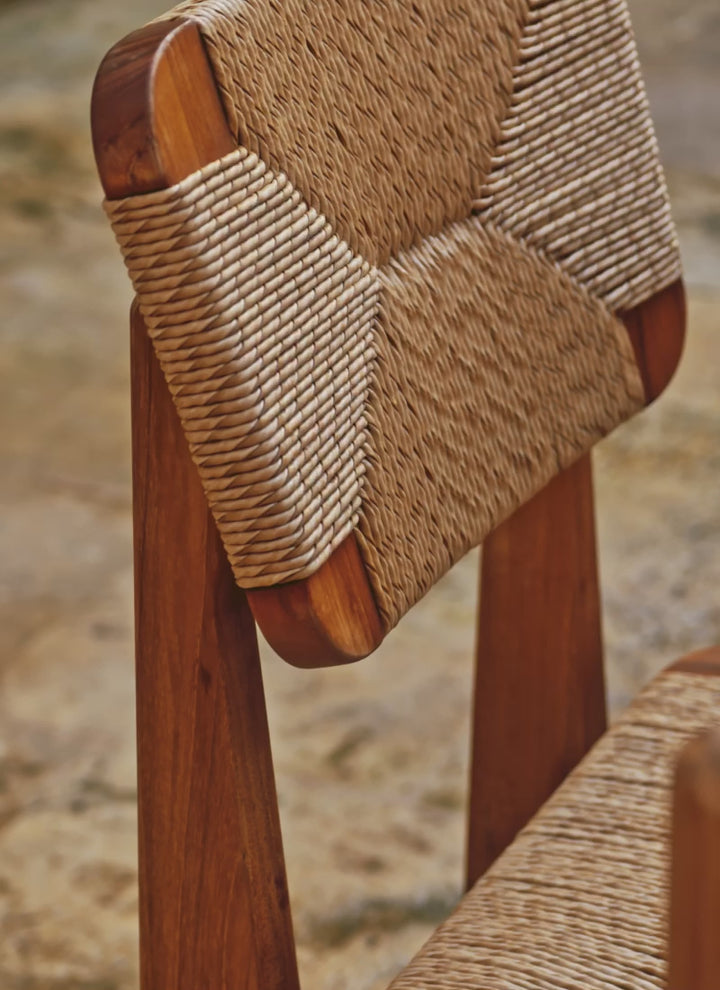 C-CHAIR OUTDOOR DINING CHAIR