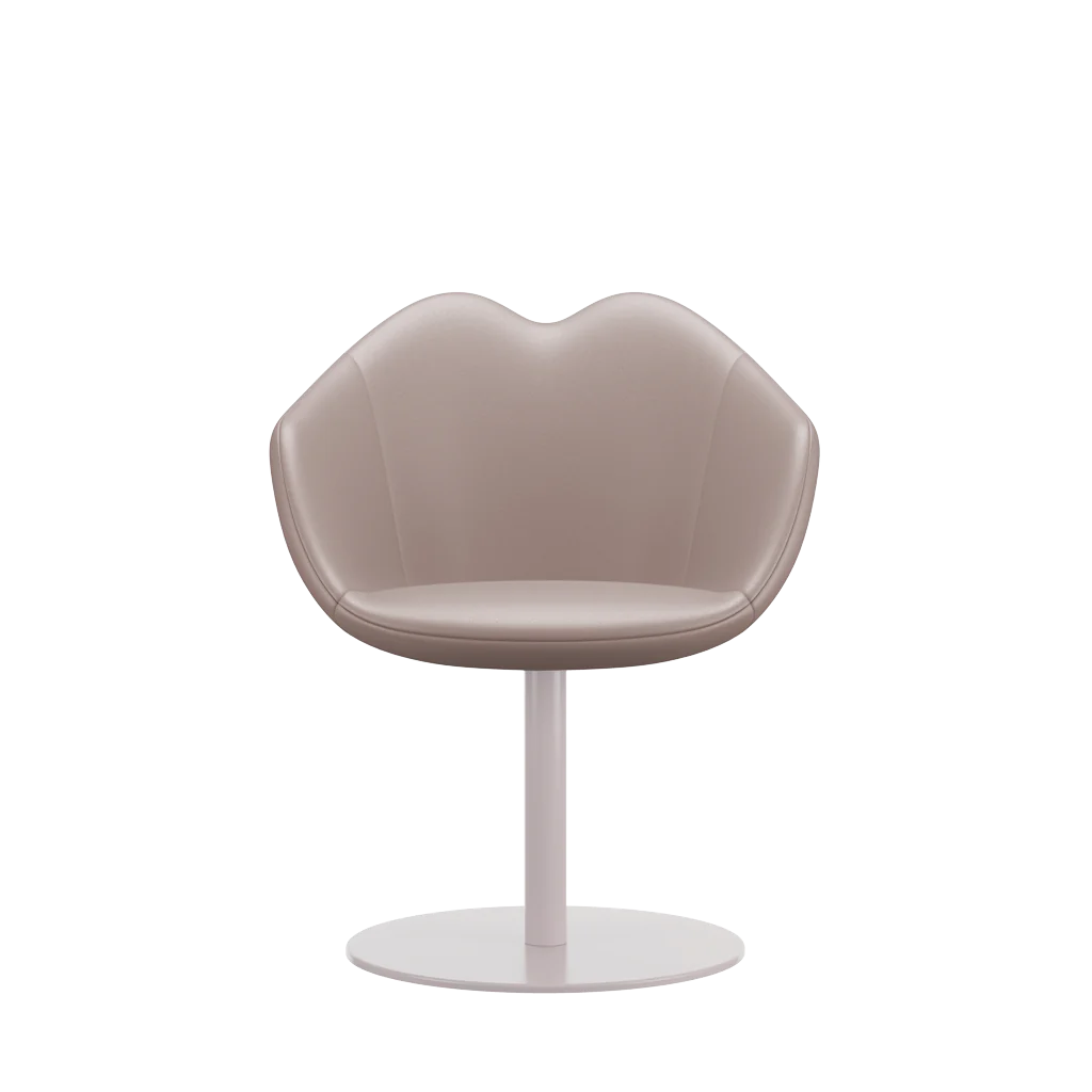 XOXO LEATHER CHAIR