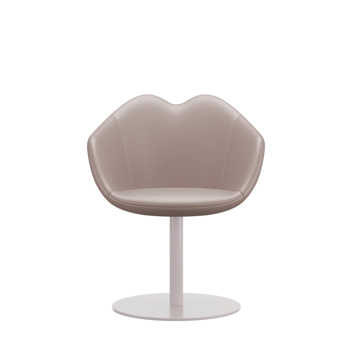 XOXO LEATHER CHAIR